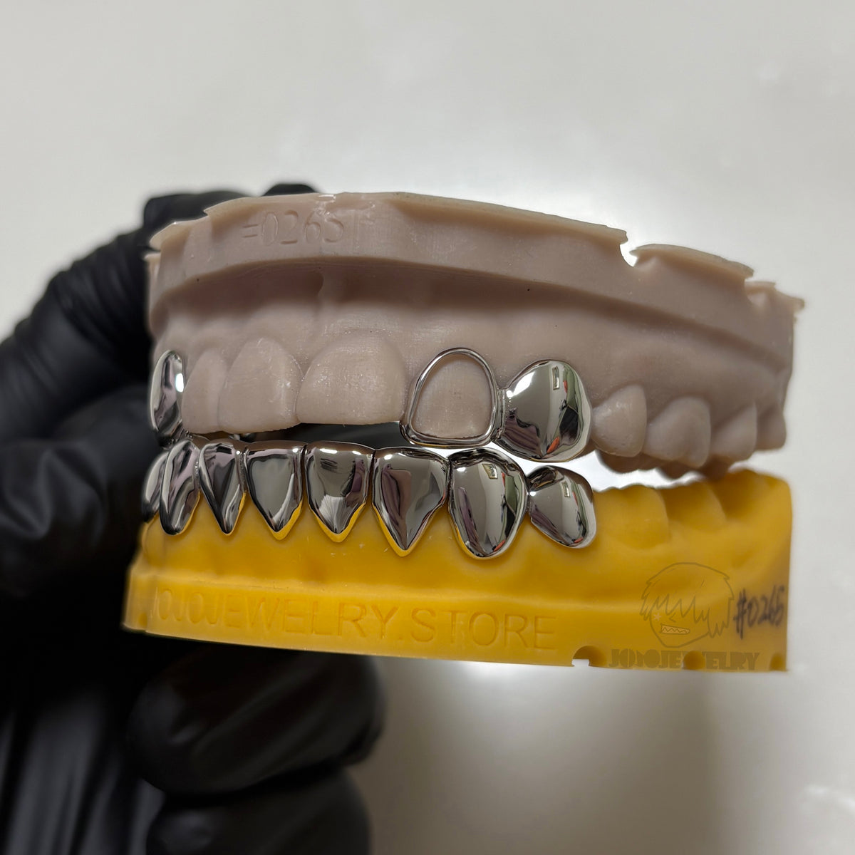 Single-Tooth / Double-Tooth Open-Face Grillz