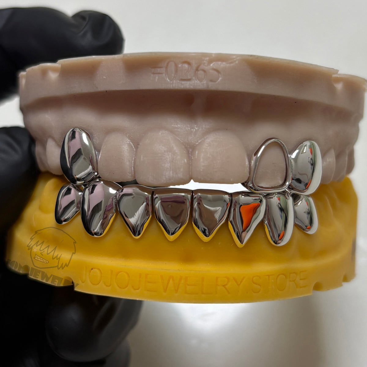 Single-Tooth / Double-Tooth Open-Face Grillz