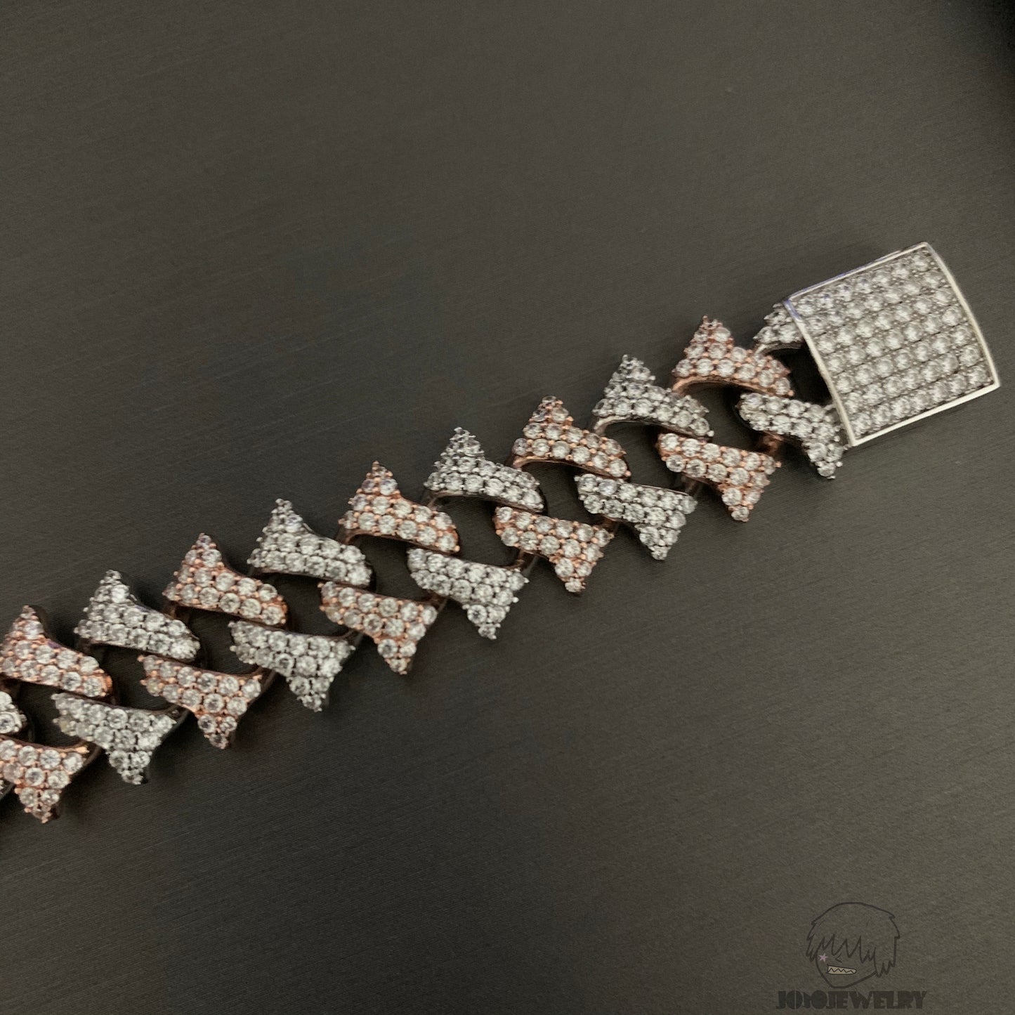 17mm 925 Silver Moissanite Iced Double-Point Cuban Chain
