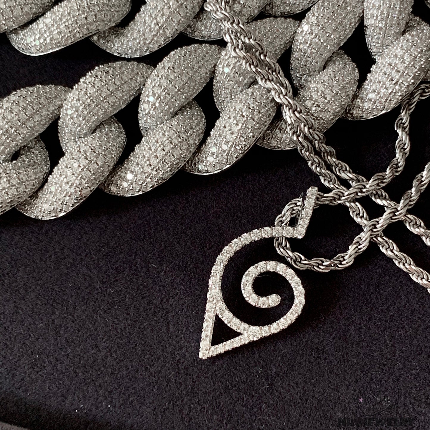Shinobi Leaf Iced Pendant 木葉 火之意志 莫桑石鑲鑽吊墜項鏈