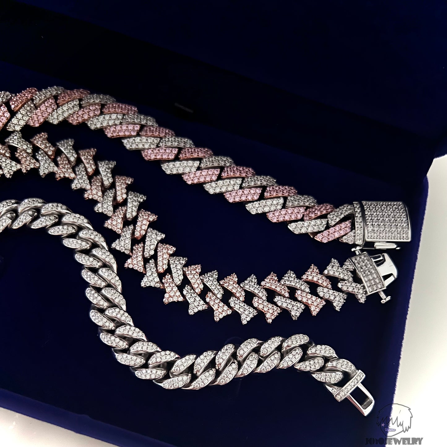 17mm 925 Silver Moissanite Iced Double-Point Cuban Chain