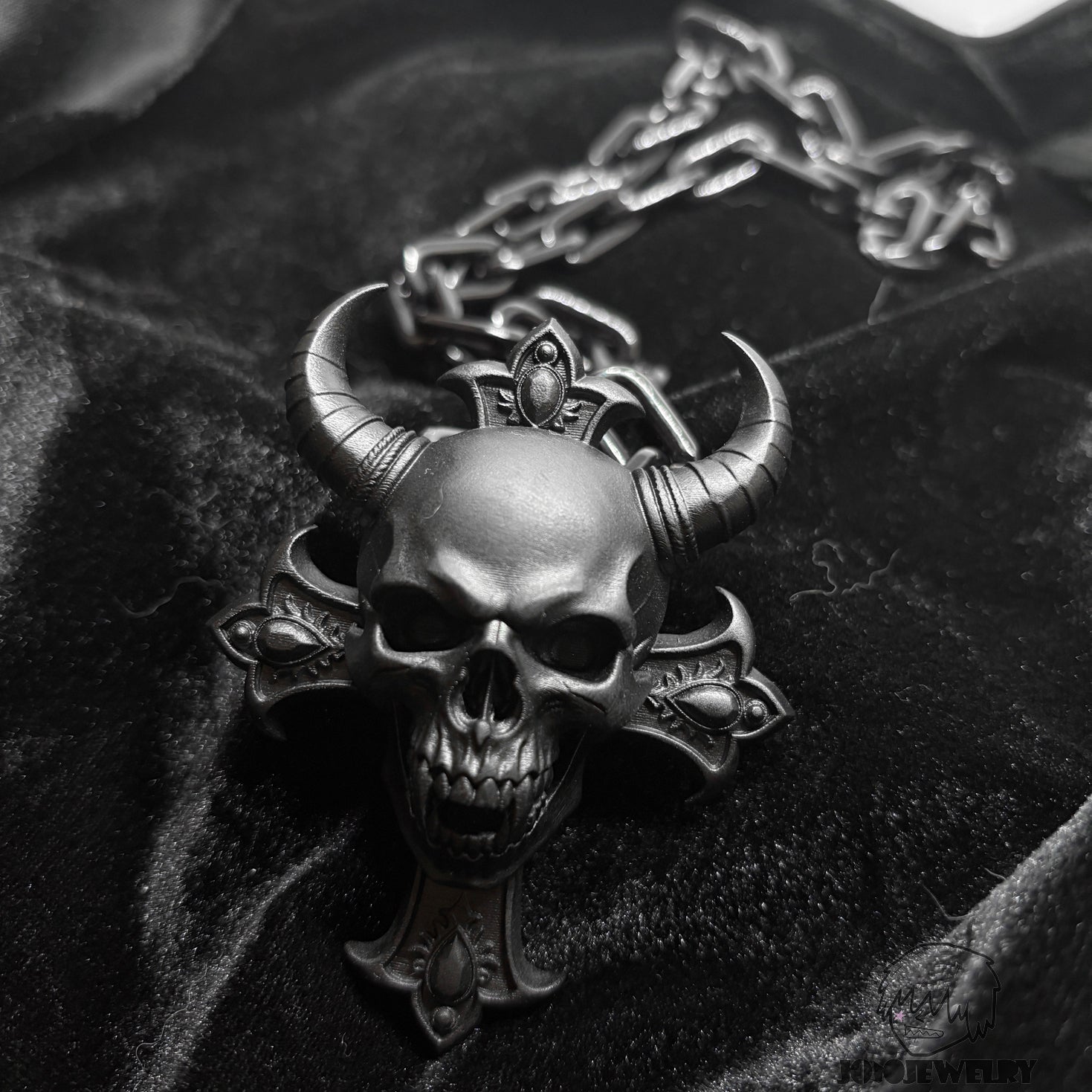 Cross Goat-Horn Demon Skull Pendant Necklace – JoJo Jewelry