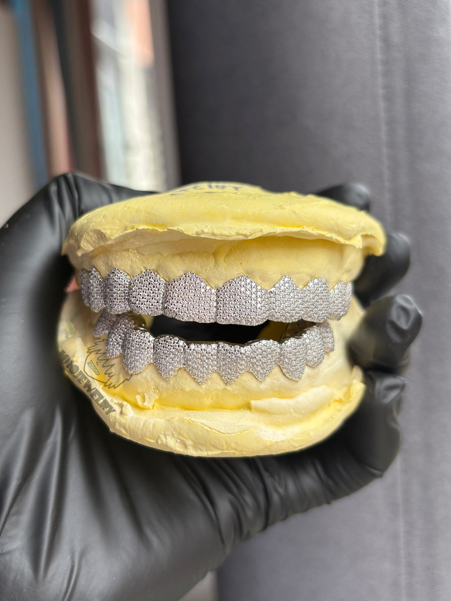1mm Iced VVS Moissanite Grillz