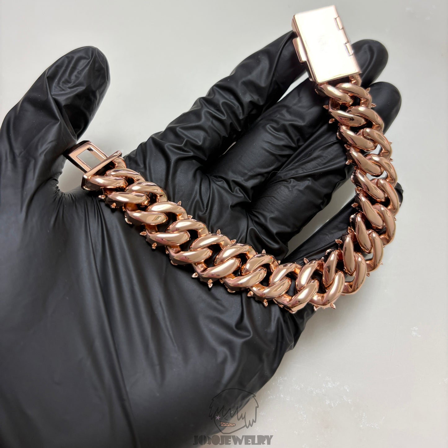 16mm Baguette Rose & Dove Cuban Link Chain Moissanite