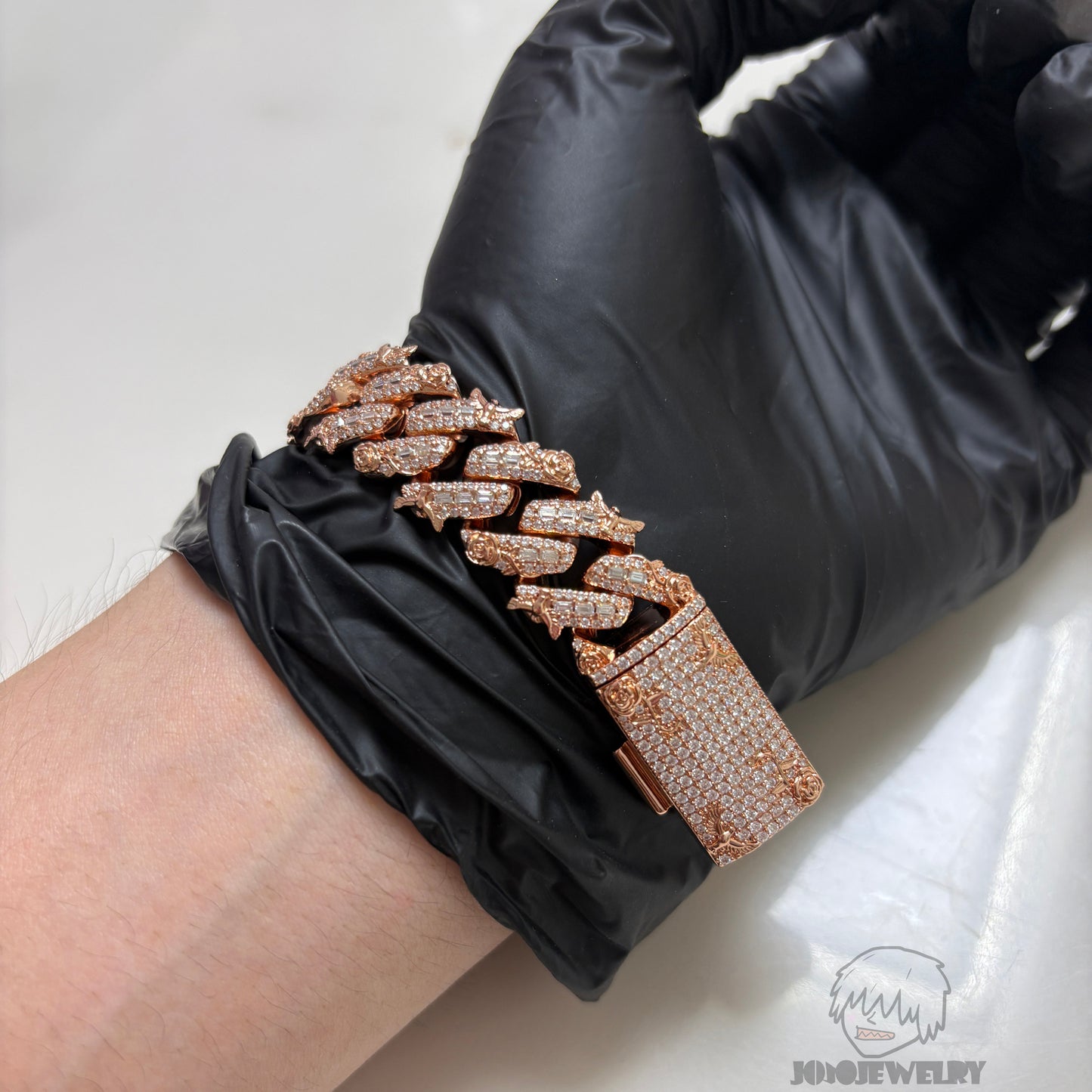16mm Baguette Rose & Dove Cuban Link Chain Moissanite