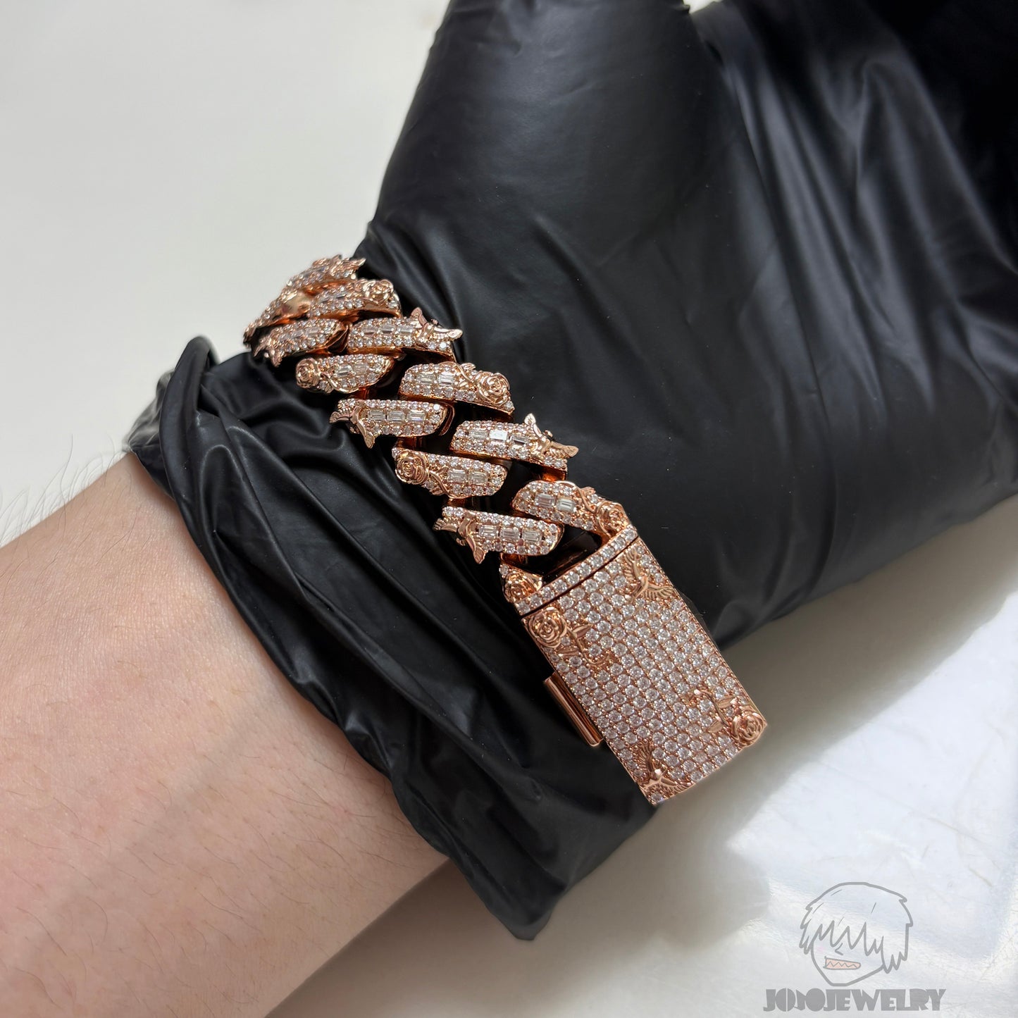 16mm Baguette Rose & Dove Cuban Link Chain Moissanite