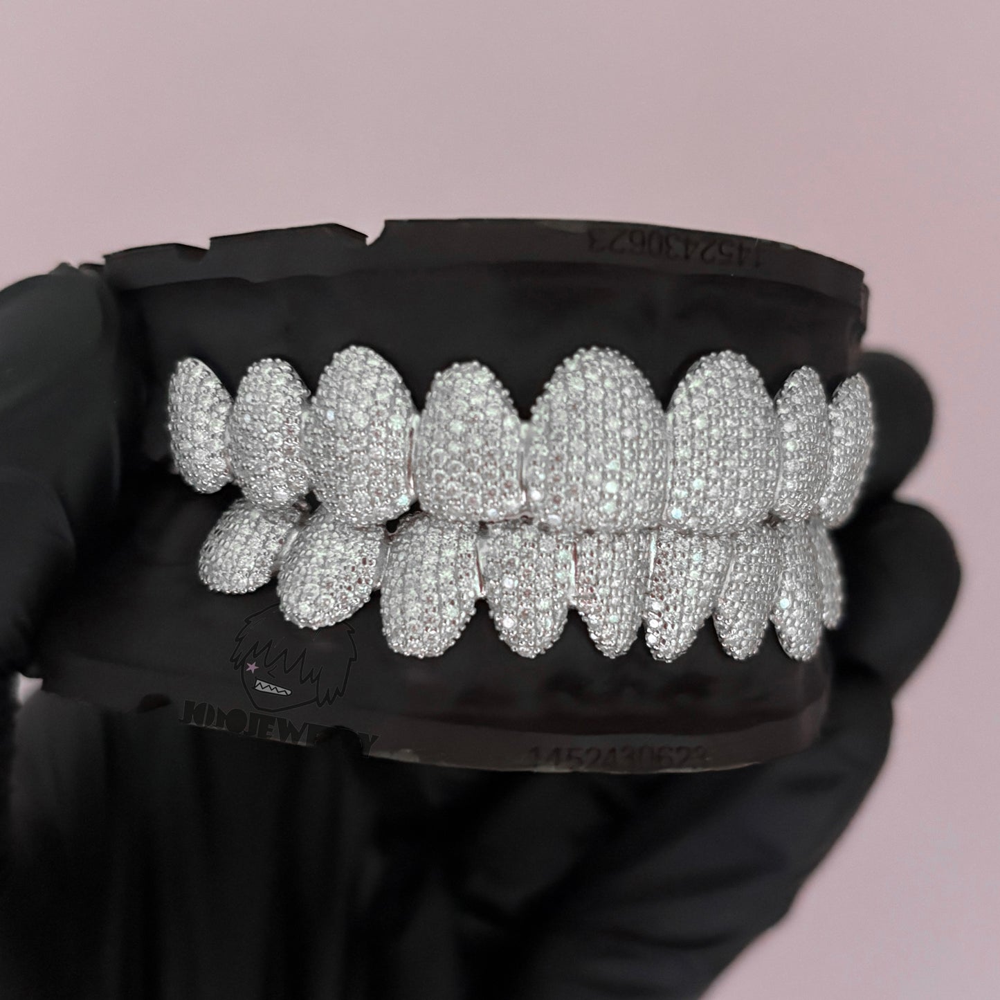1.2mm VVS Moissanite ICED Grillz