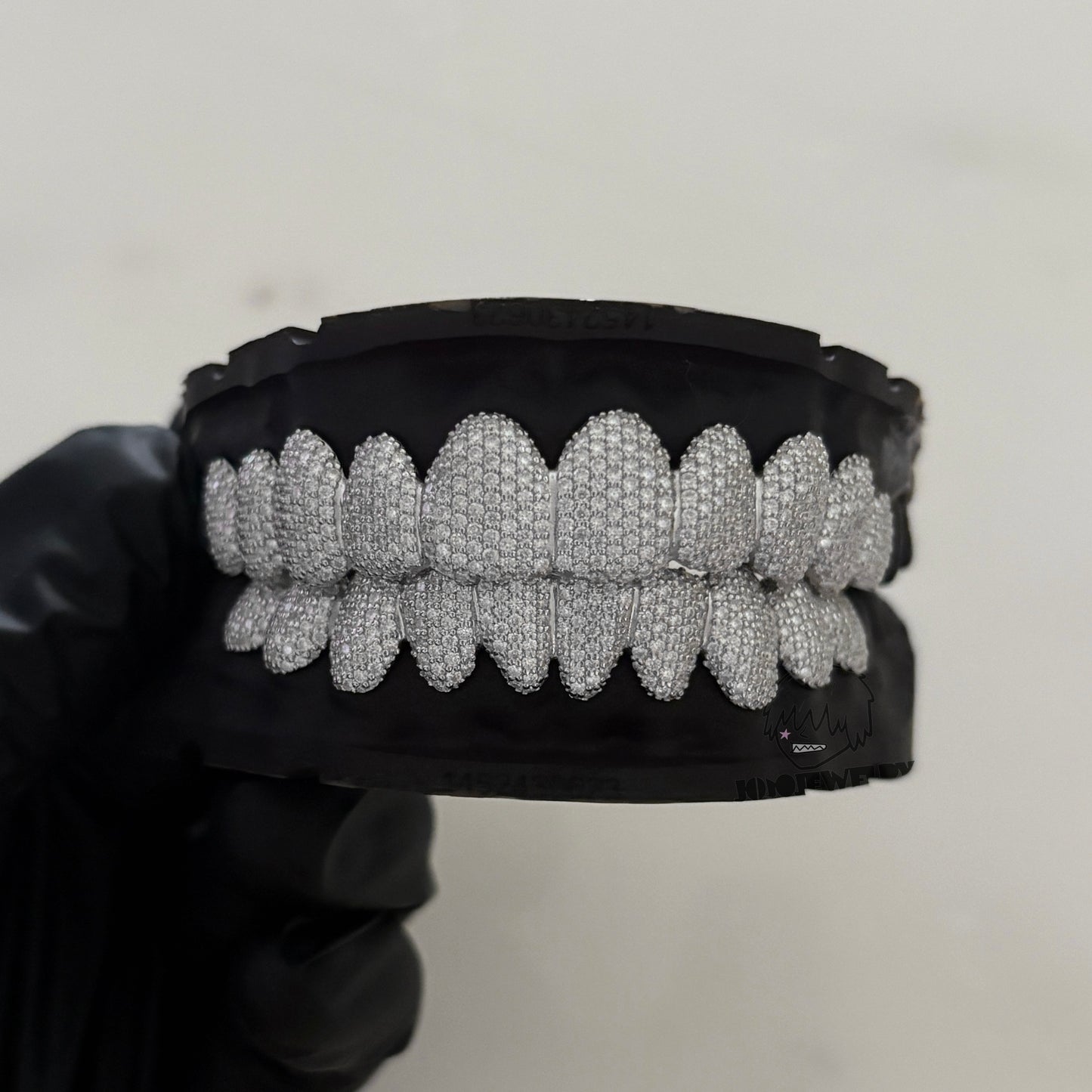1.2mm VVS Moissanite ICED Grillz