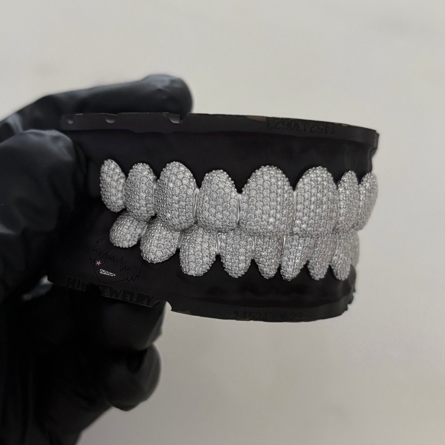 1.2mm VVS Moissanite ICED Grillz