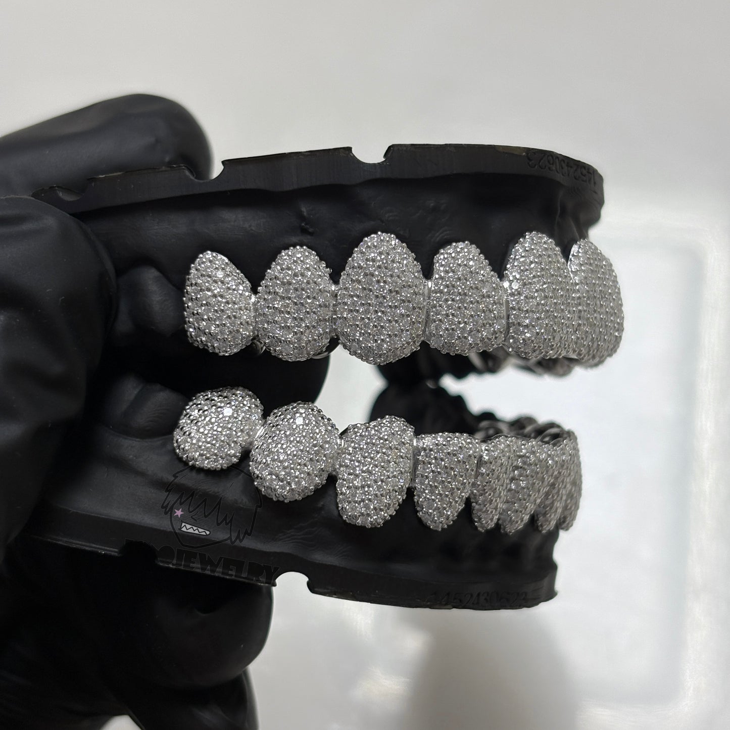 1.2mm VVS Moissanite ICED Grillz