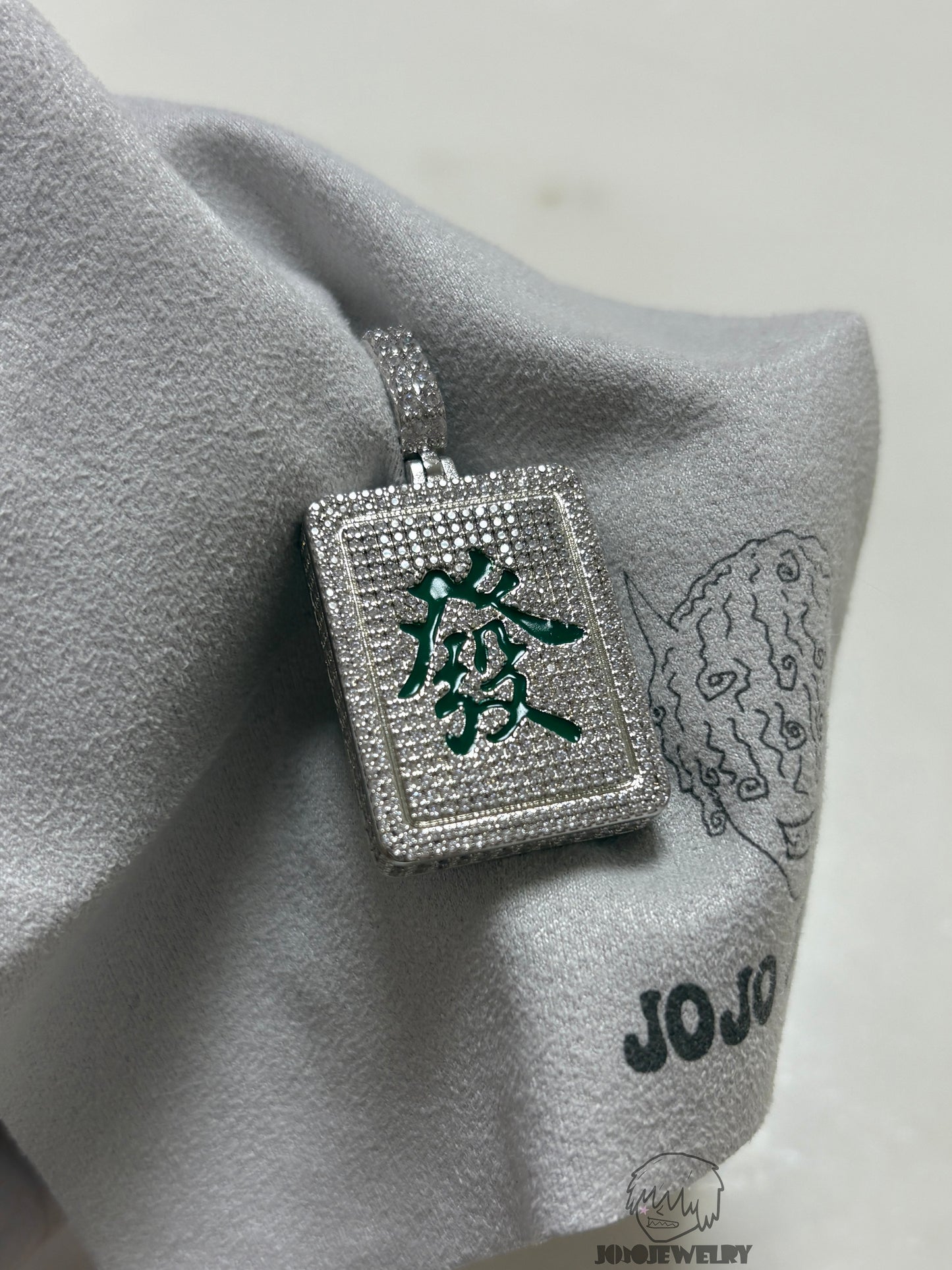 Iced "發" Chinese Character Pendant
