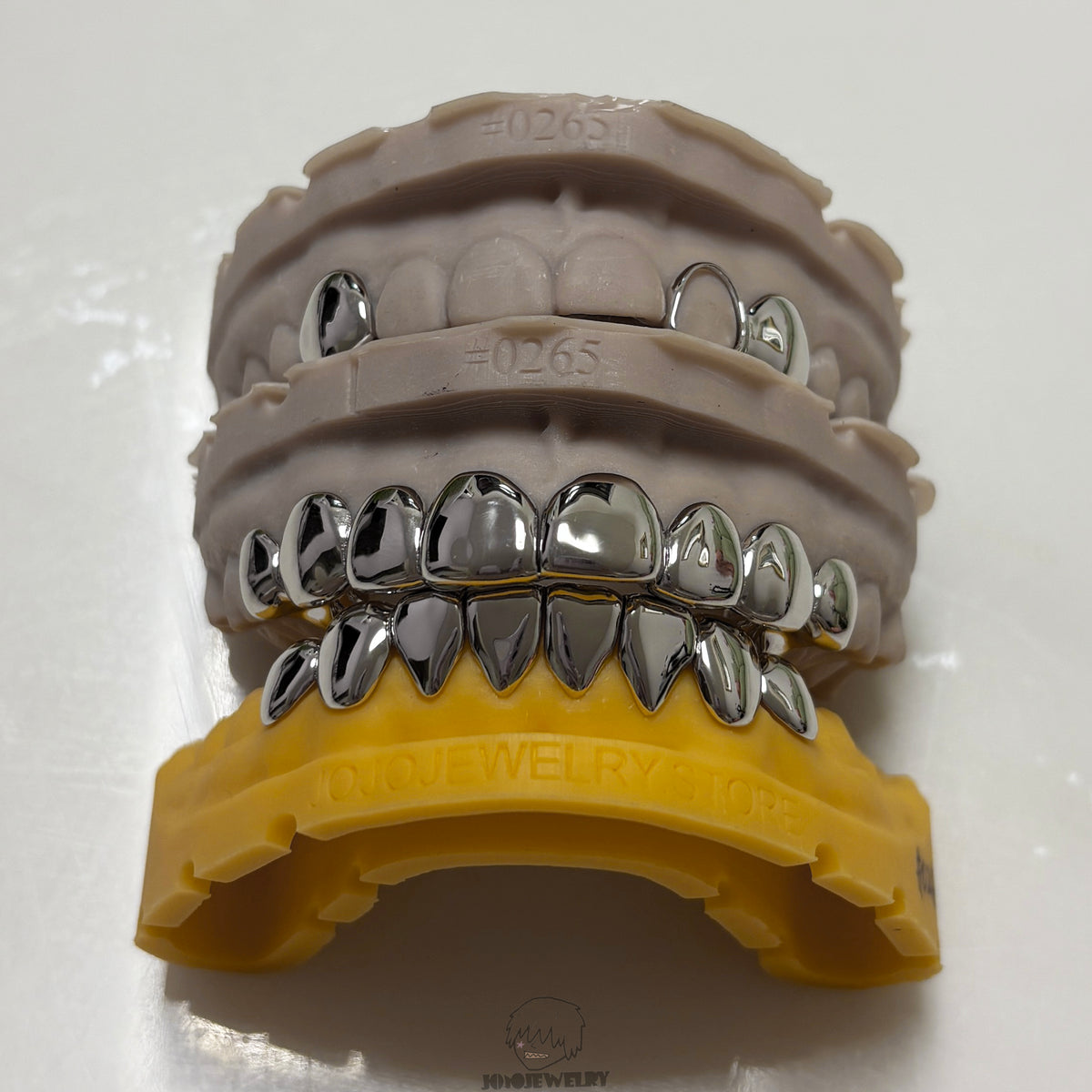 Single-Tooth / Double-Tooth Open-Face Grillz