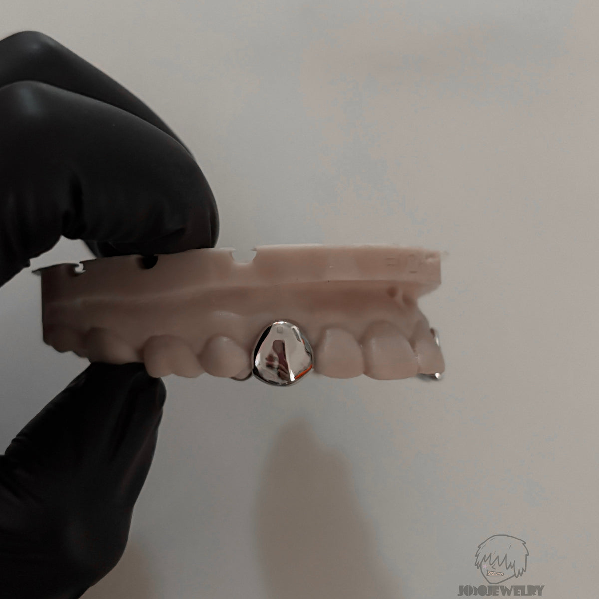 Single-Tooth / Double-Tooth Open-Face Grillz