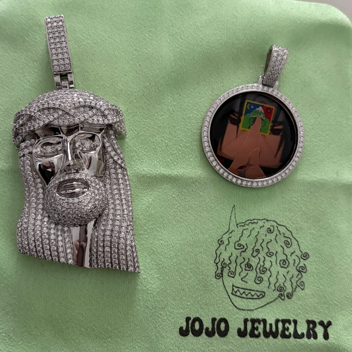 VVS Moissanite Iced Jesus Pendant & Necklace