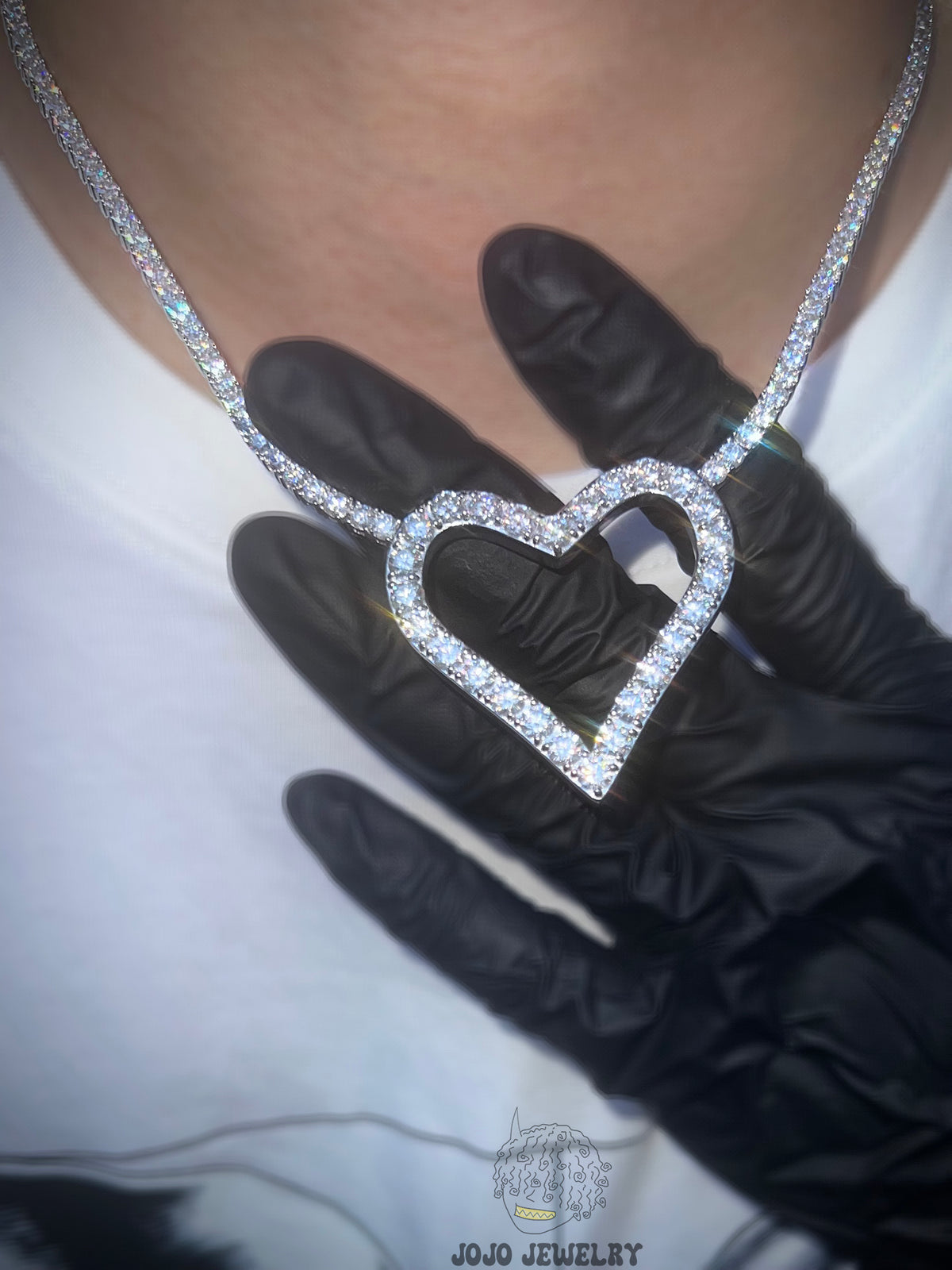 Heart Tennis Chain – 925 Sterling Silver VVS Moissanite