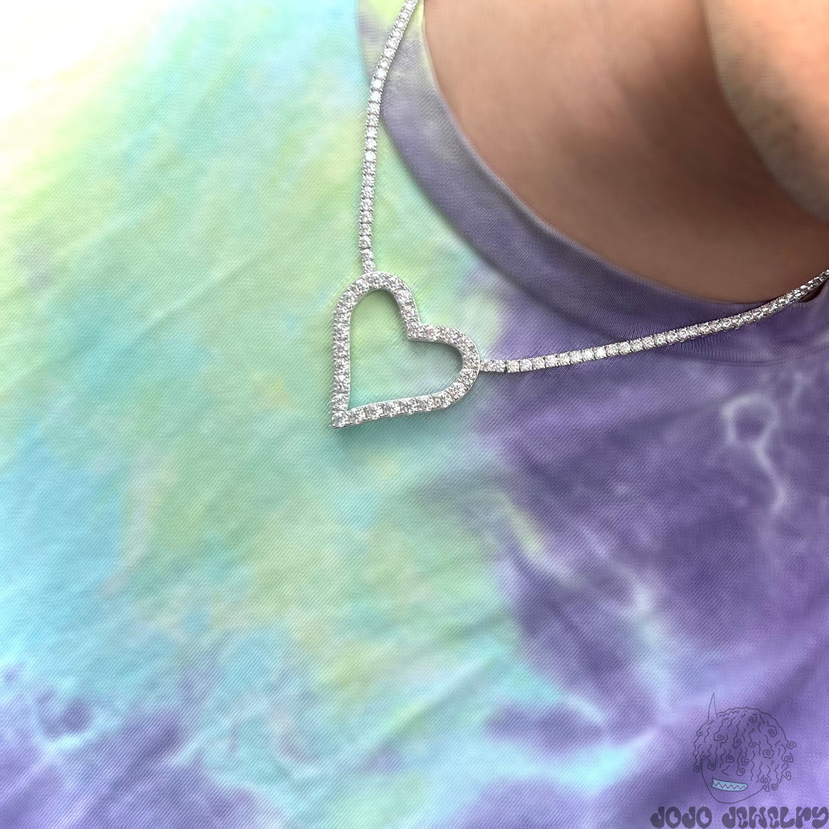 Heart Tennis Chain – 925 Sterling Silver VVS Moissanite